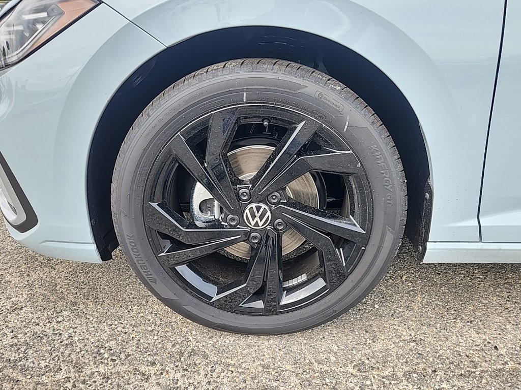 New 2026 Volkswagen Jetta SE FWD image 22