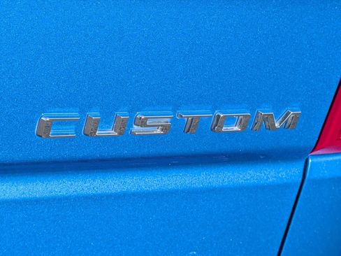 Used 2022 Chevrolet Silverado 1500 Custom image 7