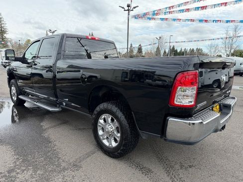 Used 2024 RAM 3500 Big Horn image 6