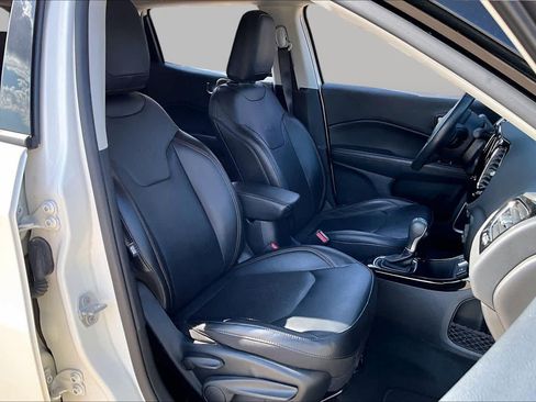Used 2019 Jeep Compass Limited w/ Safety & Security Group FWD image 9