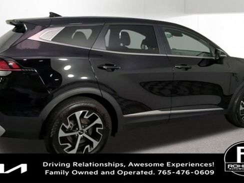 Used 2025 Kia Sportage EX FWD image 10
