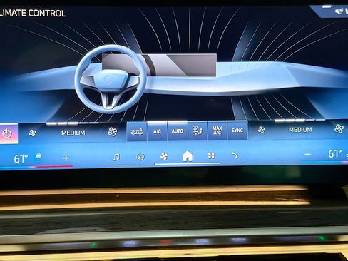 Used 2024 BMW i7 eDrive50 RWD image 34