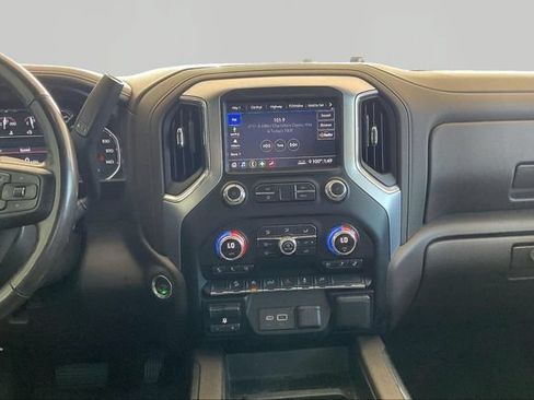 Used 2020 GMC Sierra 1500 SLT w/ SLT Premium Package AWD/4WD image 9