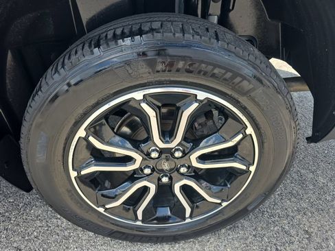 Used 2022 Ford Maverick Lariat w/ Equipment Group 500A Standard AWD/4WD image 7