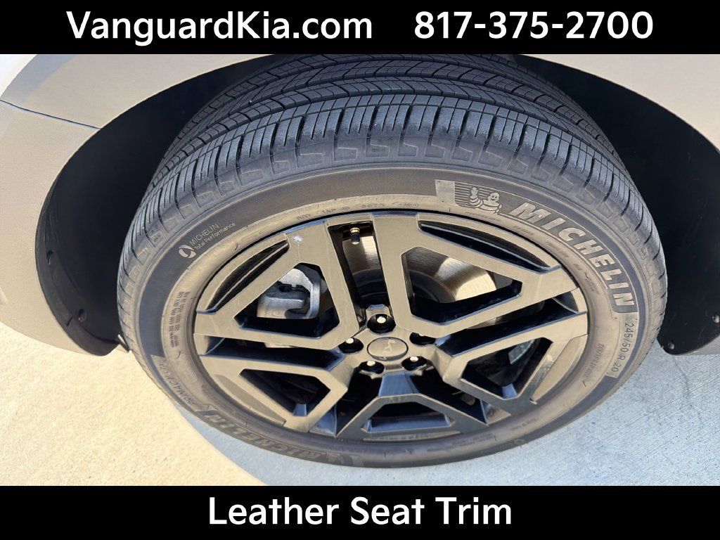 Certified 2025 Kia Telluride EX X-Line AWD/4WD image 22