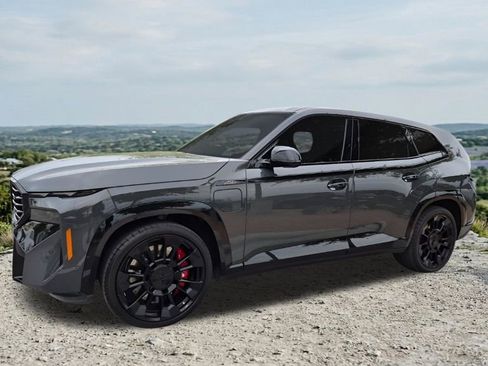 Used 2025 BMW XM AWD/4WD image 4