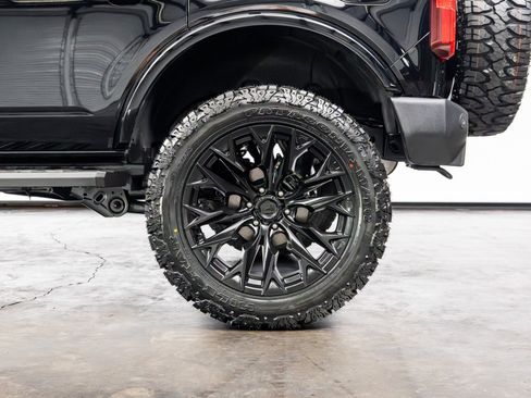 Used 2025 Ford Bronco Big Bend AWD/4WD image 14