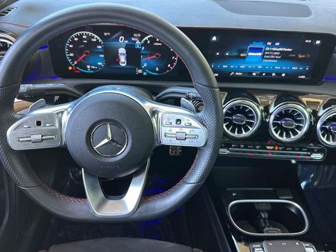 Certified 2023 Mercedes-Benz CLA 250 image 28