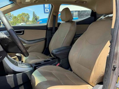 Used 2013 Hyundai Elantra Limited FWD image 14