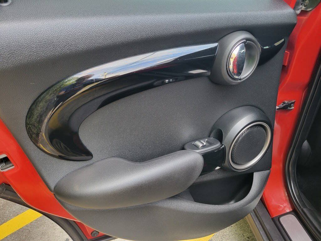 Used 2015 MINI Cooper S FWD image 24