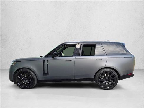 Used 2024 Land Rover Range Rover Autobiography AWD/4WD image 9