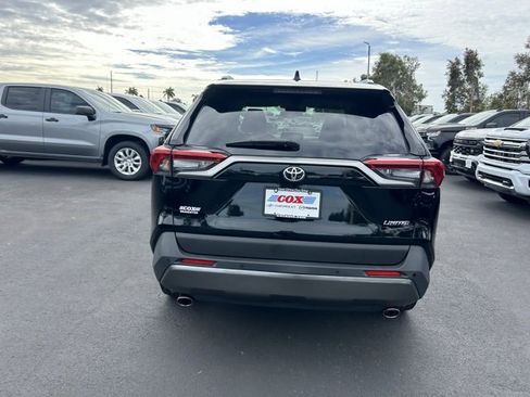 Used 2021 Toyota RAV4 Limited image 5