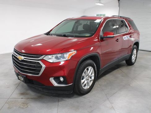 Used 2021 Chevrolet Traverse LT AWD/4WD image 4