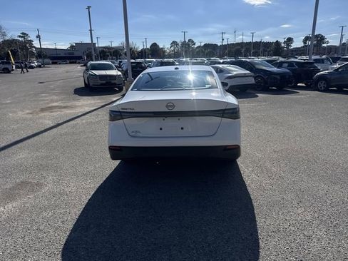 New 2026 Nissan Sentra SV image 6