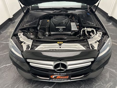 Used 2017 Mercedes-Benz C 300 Sedan image 27
