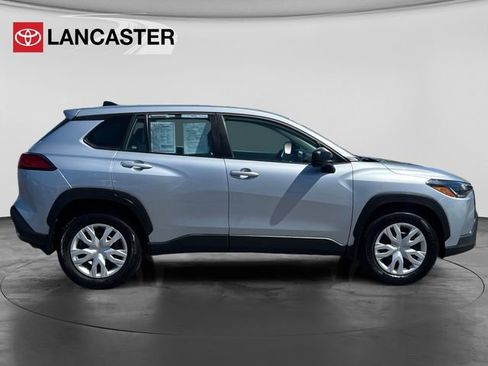 Certified 2024 Toyota Corolla Cross L image 8