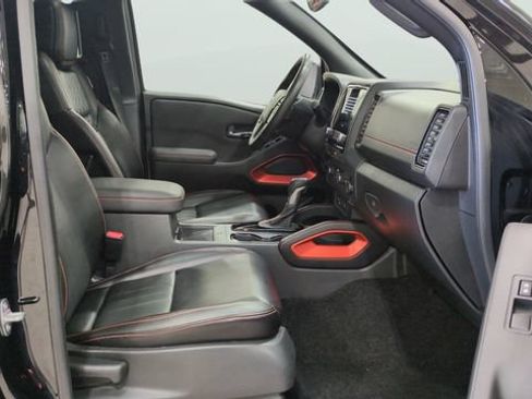 Used 2024 Nissan Frontier PRO-4X w/ Pro Premium Package AWD/4WD image 12
