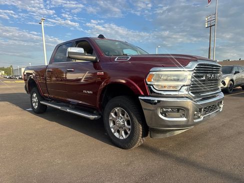 Used 2022 RAM 2500 Laramie AWD/4WD image 9