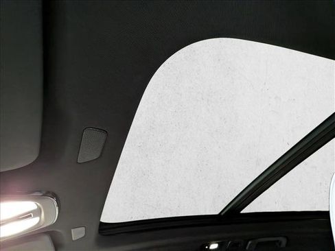 New 2026 Volvo XC60 B5 Plus w/ Climate Package image 5