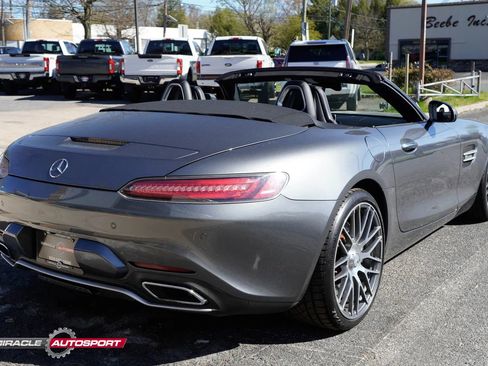 Used 2018 Mercedes-Benz AMG GT Roadster w/ Exclusive Interior Package image 7