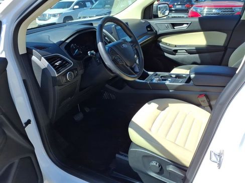 Used 2024 Ford Edge SE AWD/4WD image 10