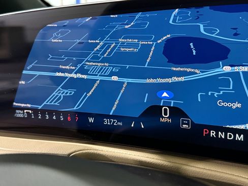 Certified 2025 Cadillac XT4 Premium Luxury image 22