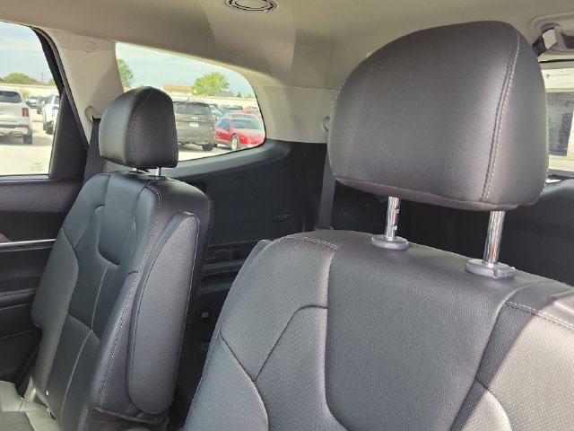 Used 2022 Kia Telluride EX w/ EX Premium Package AWD/4WD image 12
