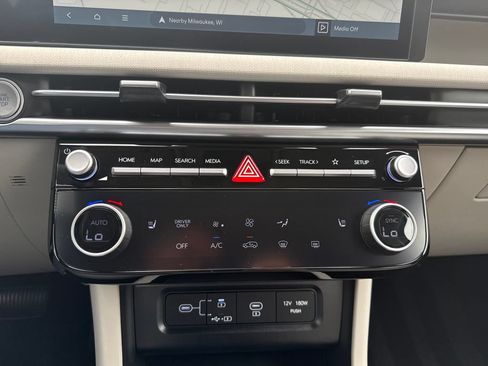 Certified 2025 Hyundai Tucson SEL AWD/4WD image 30
