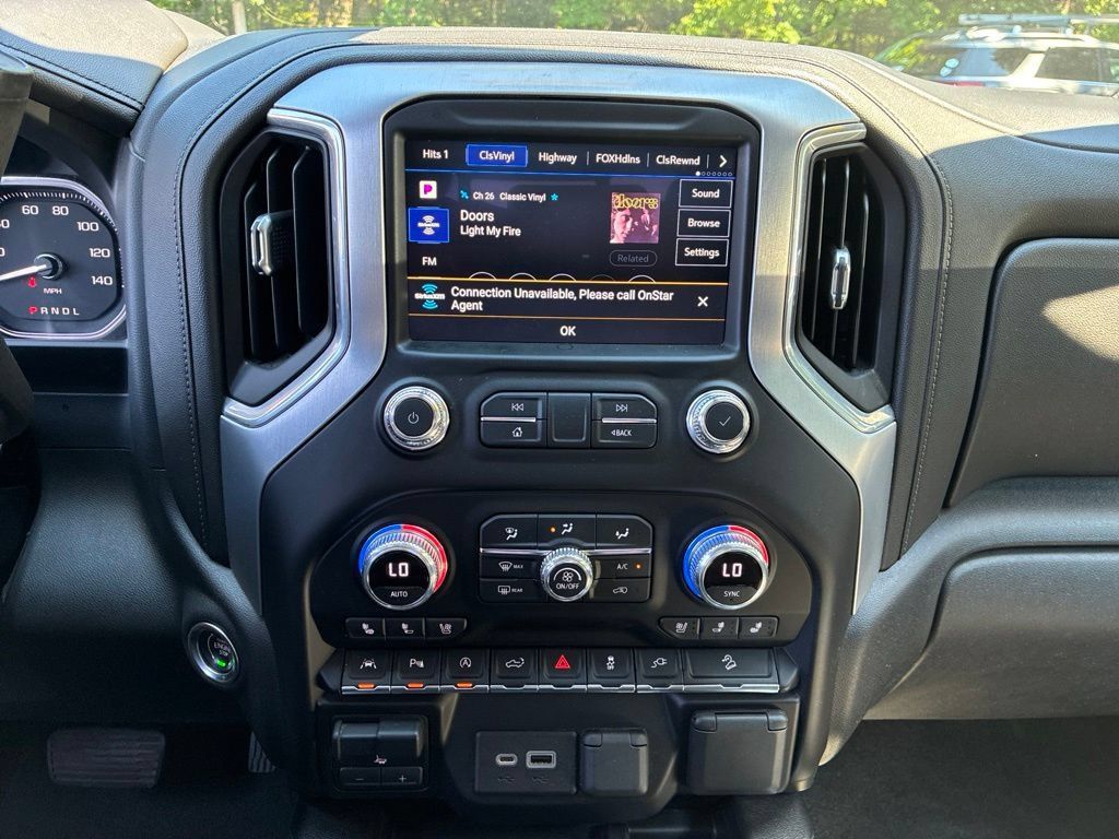 Used 2021 GMC Sierra 1500 SLT w/ SLT Premium Plus Package AWD/4WD image 19