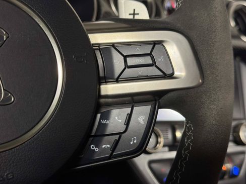 Used 2020 Ford Mustang Shelby GT500 w/ Technology Package RWD image 37