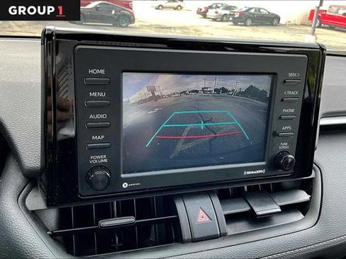 Certified 2022 Toyota RAV4 LE image 28