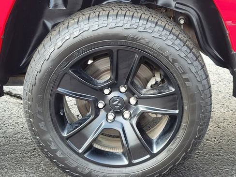 Used 2023 RAM 1500 Big Horn AWD/4WD image 38