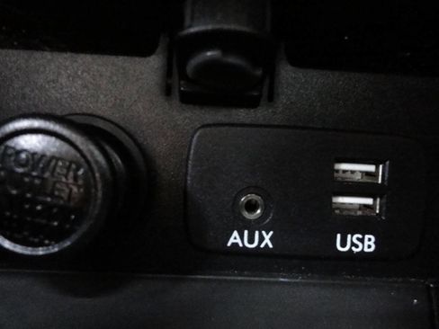 Used 2016 Subaru Legacy 2.5i Limited AWD/4WD image 21