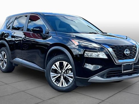 Certified 2023 Nissan Rogue SV FWD image 3