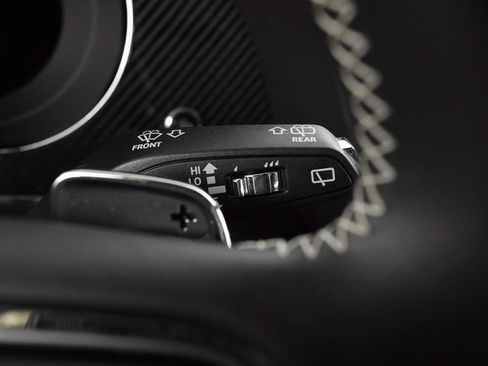 Used 2021 Bentley Bentayga Speed image 41