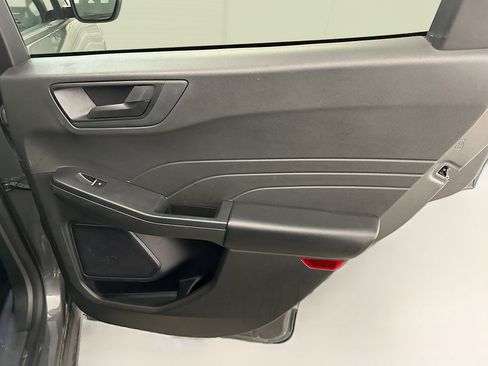 Used 2023 Ford Escape Active w/ Tech Pack #1 image 32