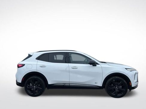 Certified 2024 Buick Envision Sport Touring image 15