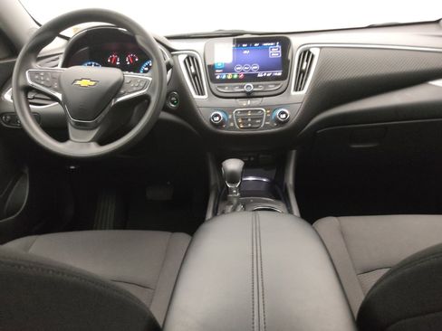 Used 2023 Chevrolet Malibu LT image 22