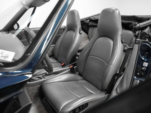 Used 1998 Porsche 911 Carrera image 5