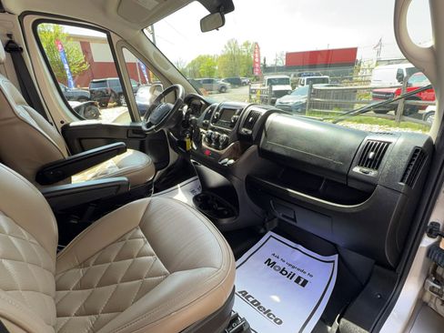 Used 2019 RAM ProMaster 2500 FWD image 22
