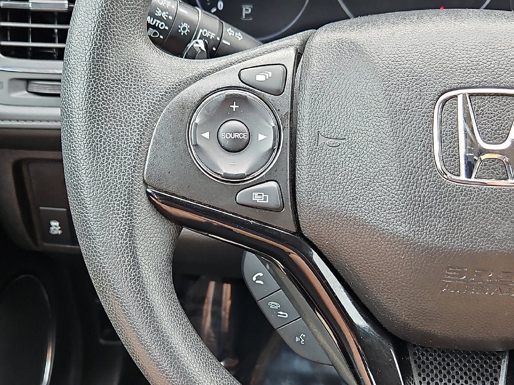 Used 2018 Honda HR-V EX image 21