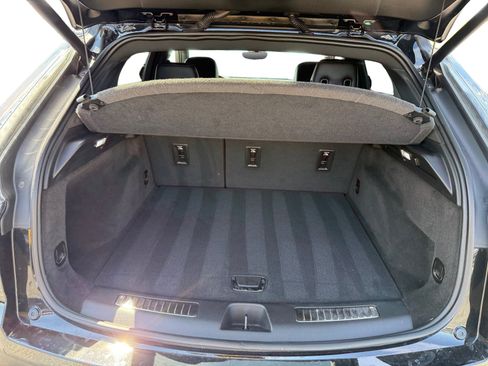 Used 2024 Cadillac XT4 Sport FWD image 17