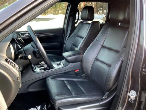 Certified 2021 Jeep Grand Cherokee Limited image 8