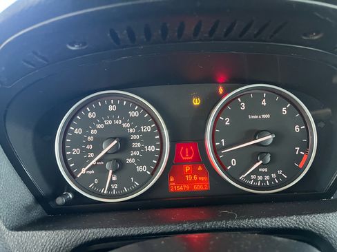 Used 2011 BMW X5 xDrive35i image 17