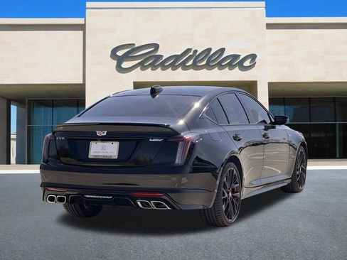 New 2026 Cadillac CT5 V image 3