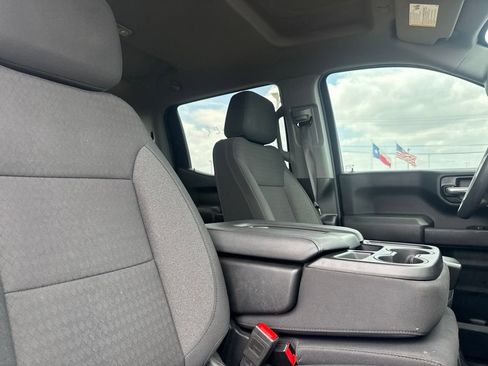 Used 2025 Chevrolet Silverado 1500 Custom RWD image 30