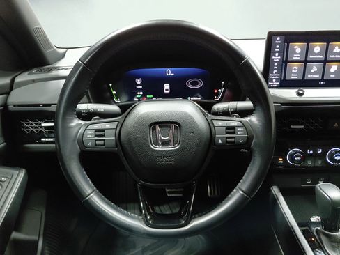Used 2023 Honda Accord Sport image 23