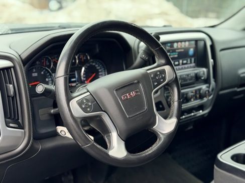 Used 2019 GMC Sierra 1500 SLE w/ SLE Value Package image 9