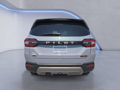 New 2026 Honda Pilot TrailSport image 4