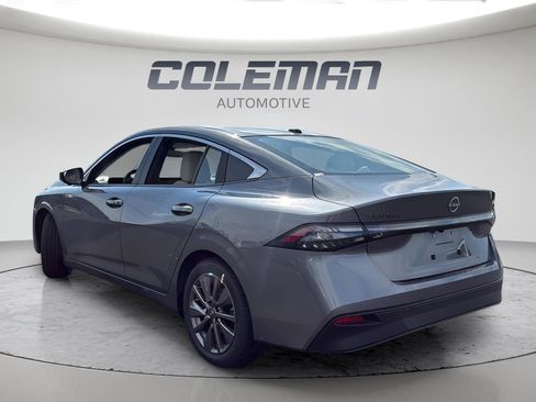 New 2026 Nissan Sentra SL w/ Floor Mat Package image 5